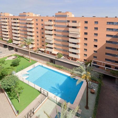 Alterhome Apartamento Con Piscina Maria Zambrano Malaga Ngoại thất bức ảnh