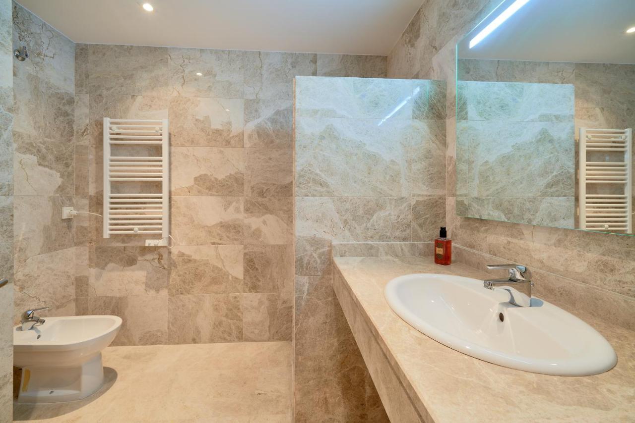 Alterhome Apartamento Con Piscina Maria Zambrano Malaga Ngoại thất bức ảnh